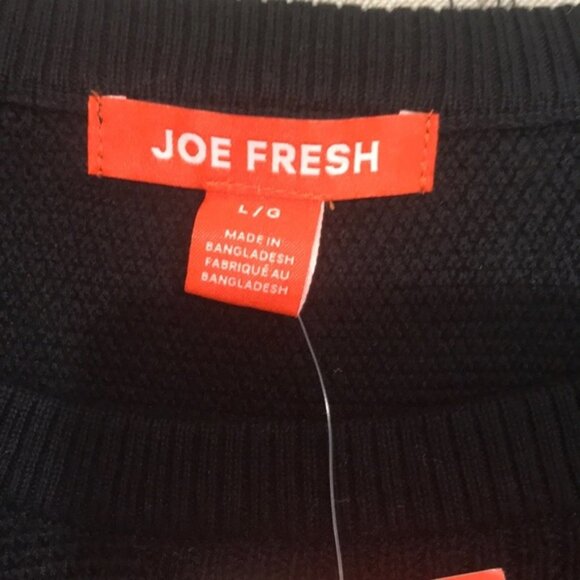 Joe Fresh Men's Textured Sweater - Picture 5 of 6